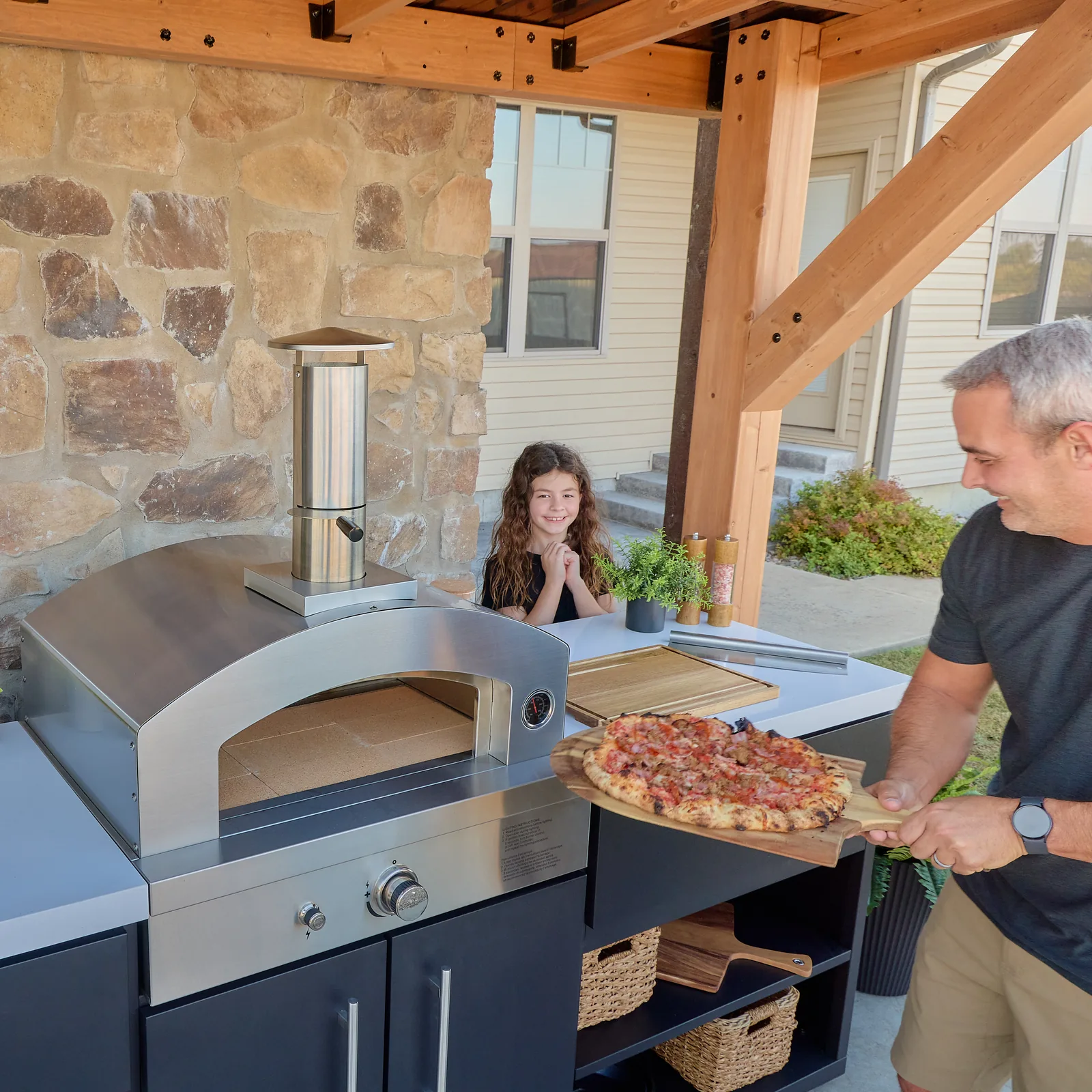 Backyard Discovery Timber Rock outdoor pizza oven cook station
