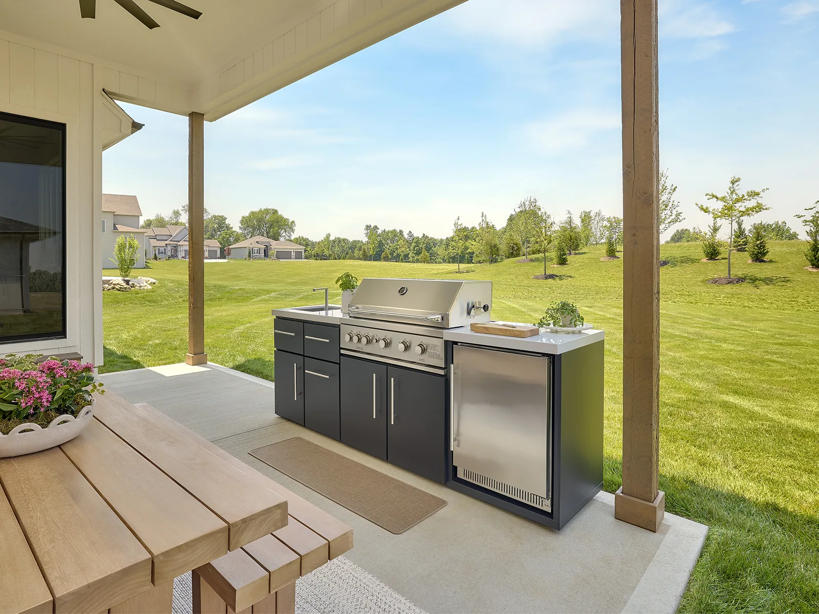 RANGE Emory 9 foot outdoor kitchen island