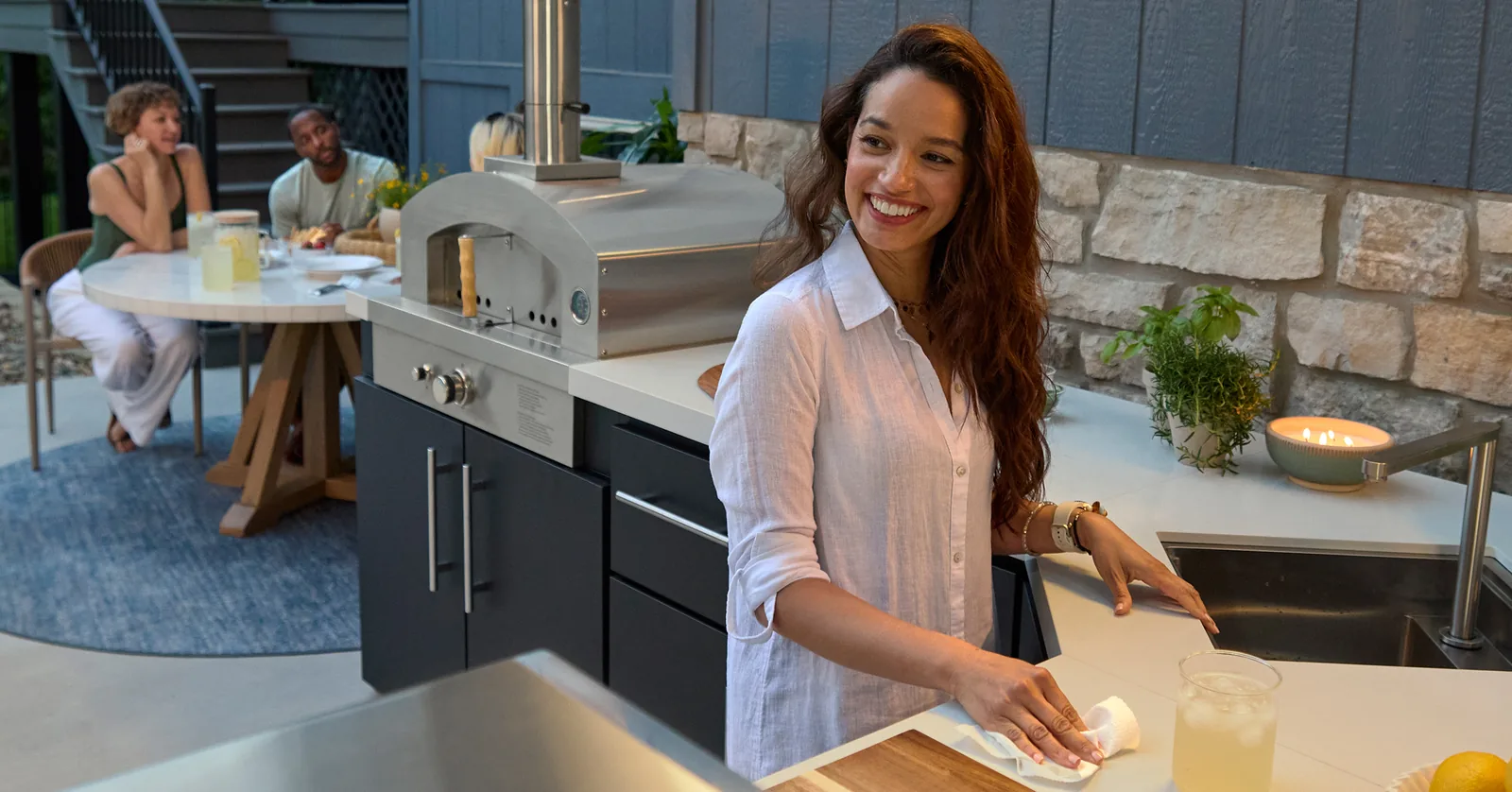 RANGE Emory Corner Combo outdoor kitchen